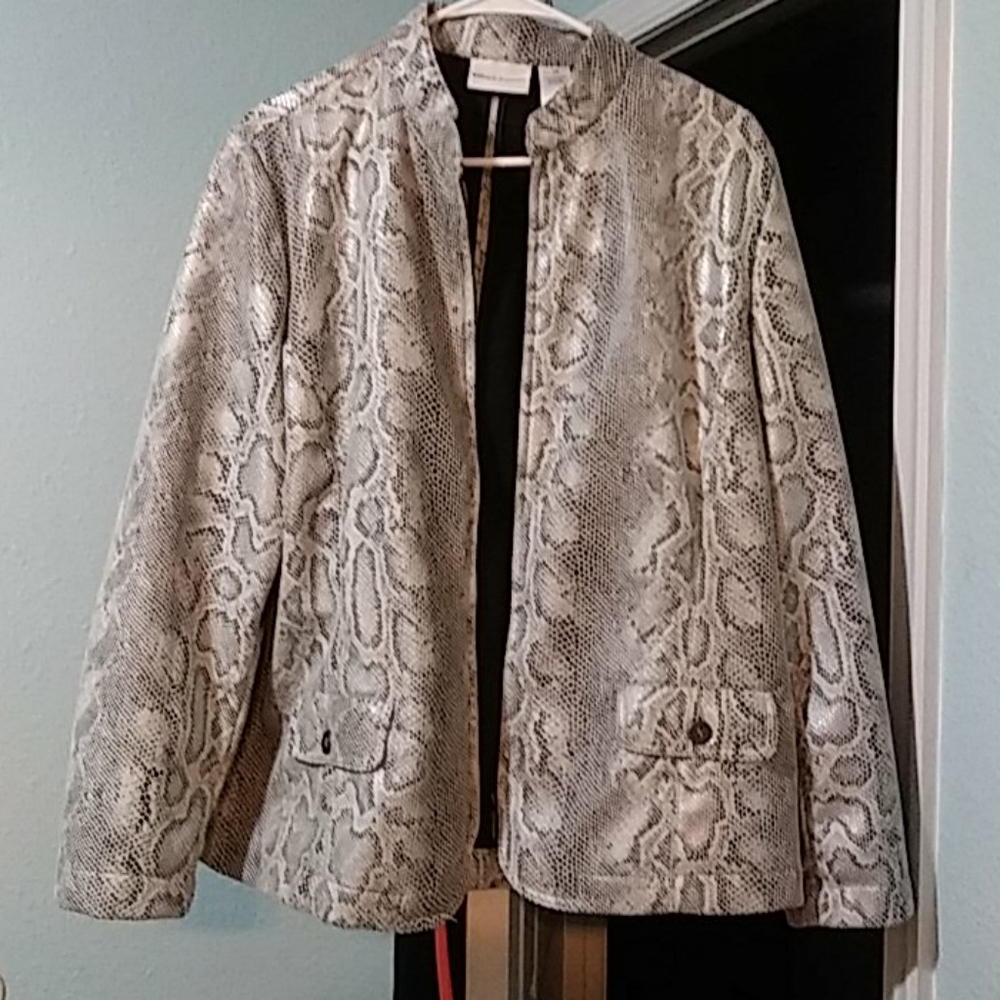 ALFRED DUNNER SNAKE SKIN PRINT JACKET
